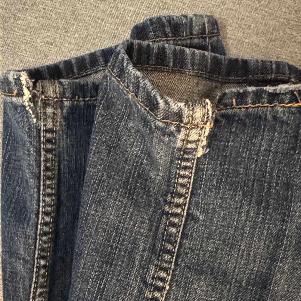 Levi's Men's Relaxed Jeans - Dark Blue - Picture 8 of 8